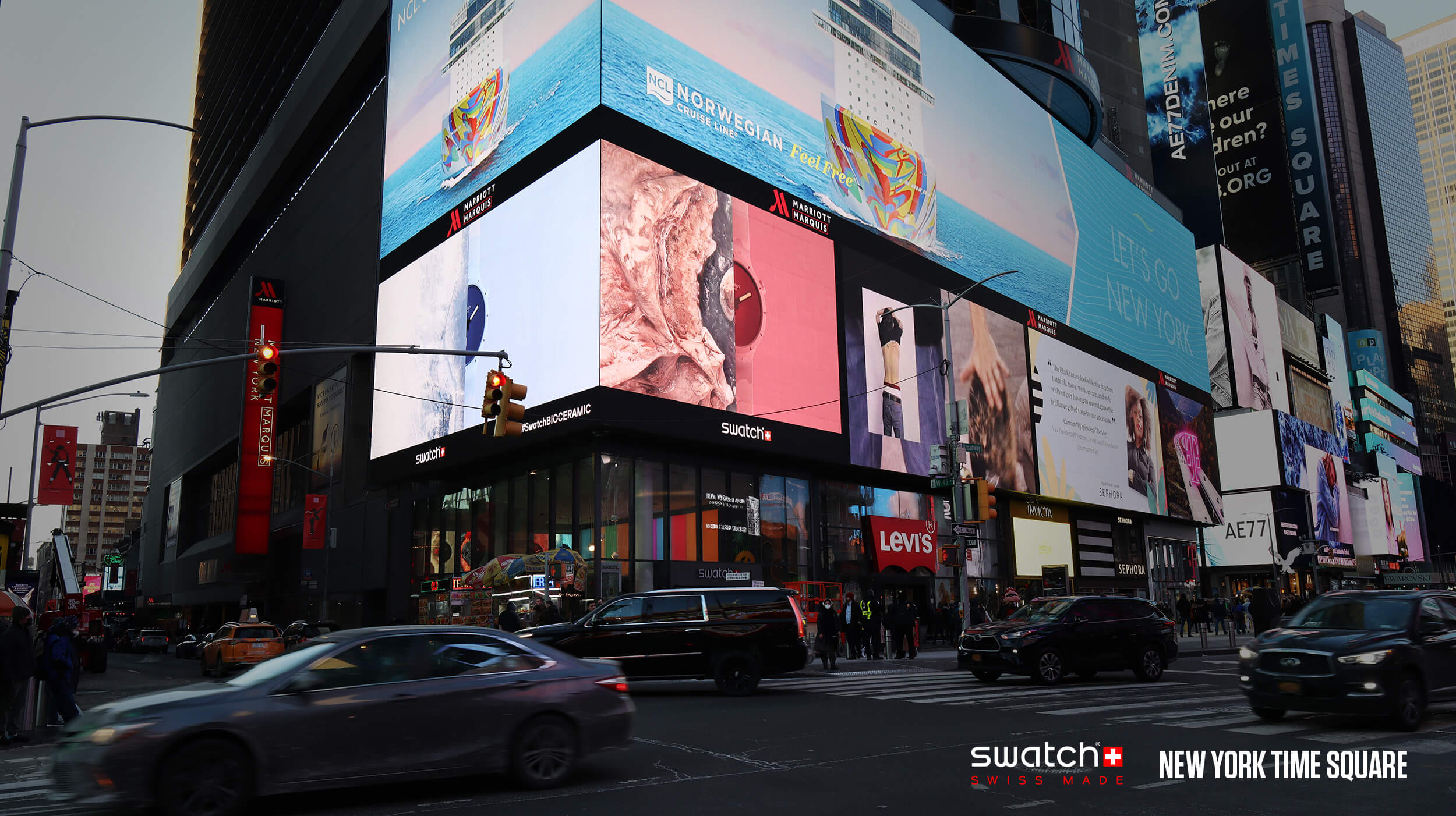 New_York_Time_Square_Swatch